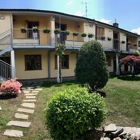 Ostello Casa Emmaus Maccagno 外观 照片